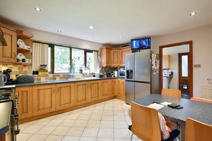 5 Bedroom Detached House For Sale In Mill Lane, Burgh-on-bain, LN8