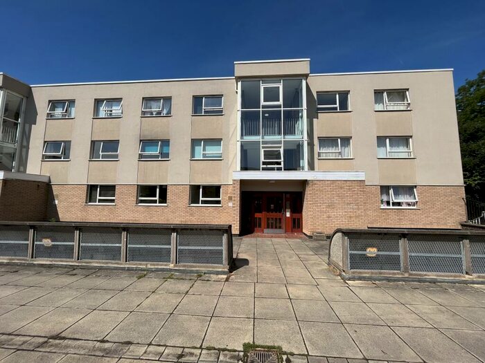 2 Bedroom Apartment To Rent In St. Marys Court, Peterborough, PE1