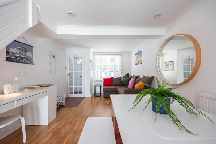 2 Bedroom Terraced House For Sale In Frederick Street, Brighton, BN1
