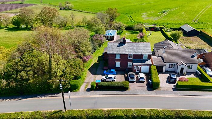 10 Bedroom Detached House For Sale In Scarth Hill Lane, Lathom, L40