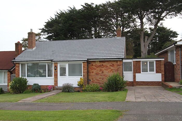 3 Bedroom Detached Bungalow For Sale In Winchester Way, Willingdon, BN22