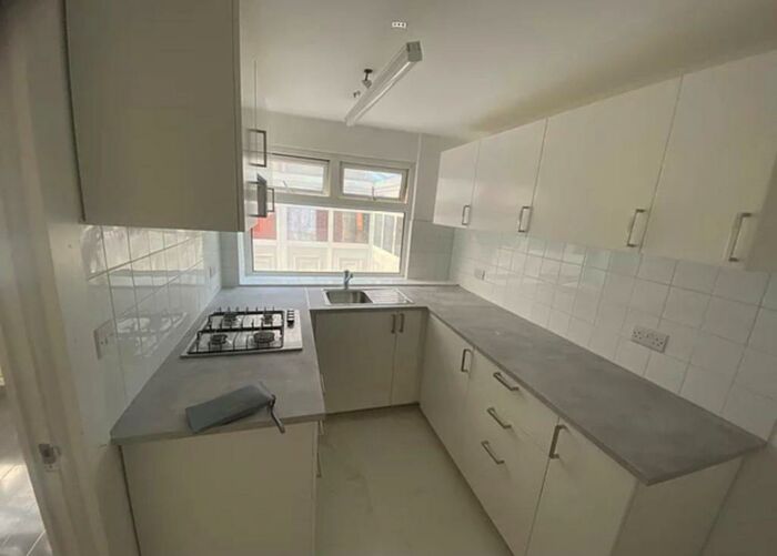 3 Bedroom House To Rent In Rocky Lane, Nechells, Birmingham, B7