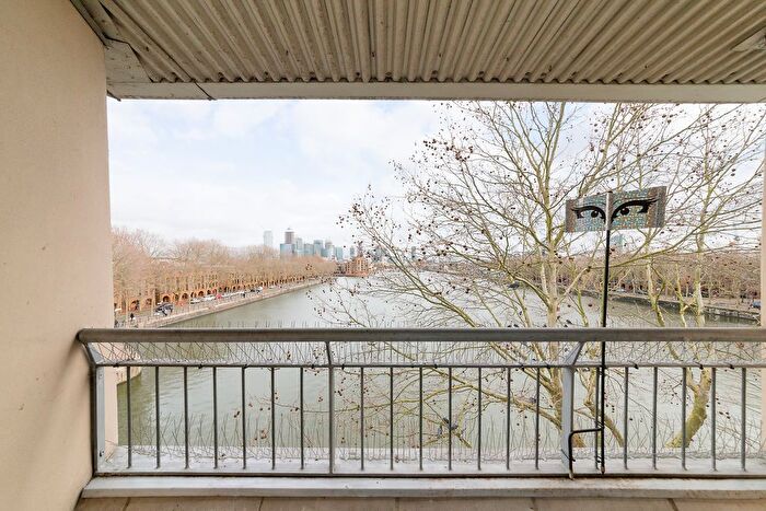 1 Bedroom Flat To Rent In Worgan Street, London, SE16