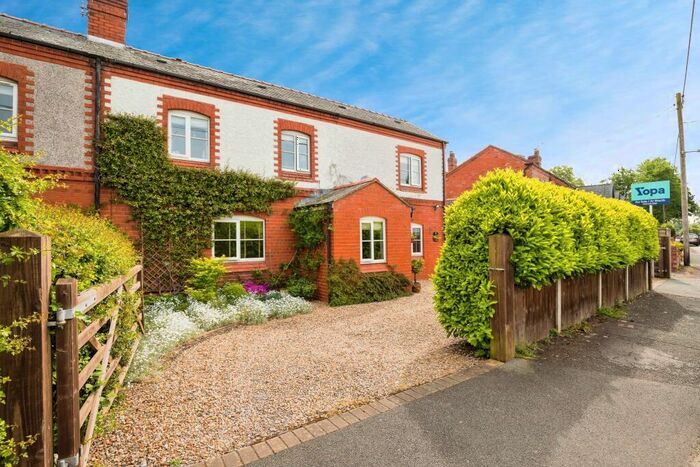 4 Bedroom Semi-Detached House For Sale In Burton Road, Wrexham, LL12