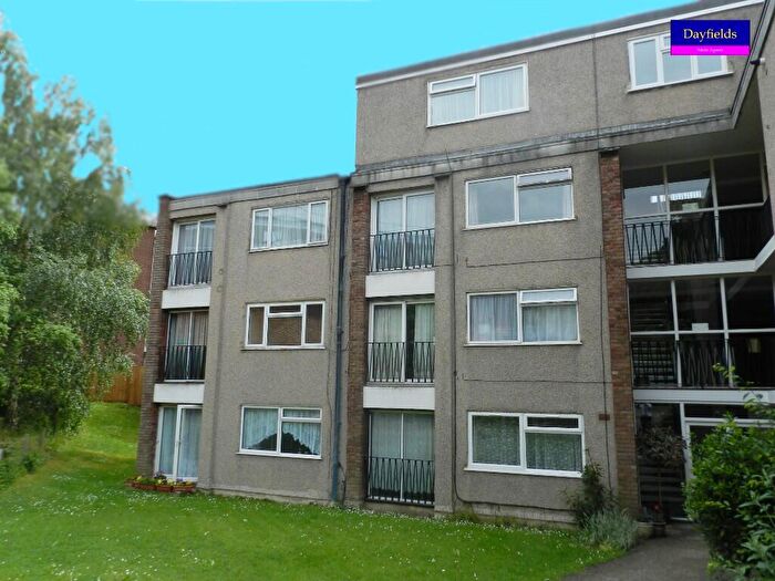 1 Bedroom Flat To Rent In Dunraven Drive, London, EN2