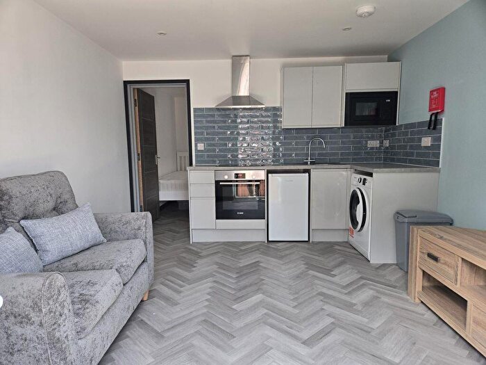 1 Bedroom Coach House To Rent In Coach House, Pershore Road, Birmingham, B30