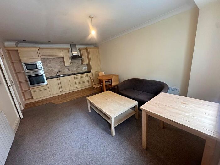 1 Bedroom Flat To Rent In High Street, Haverfordwest, SA61
