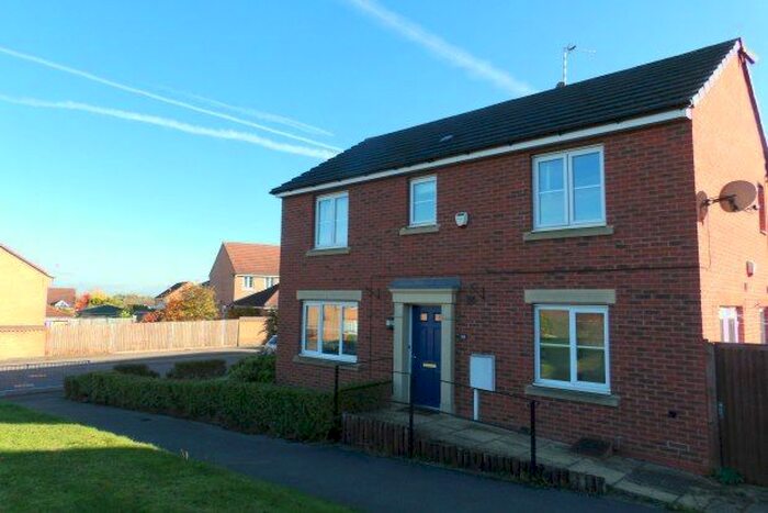 3 Bedroom Property To Rent In Cherwell Gardens, Nottingham, NG13