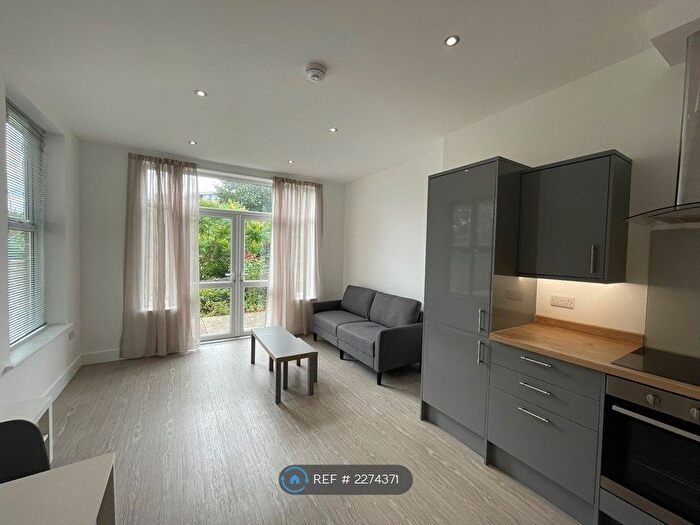 1 Bedroom Flat To Rent In Marlborough Road, Sheffield, S10