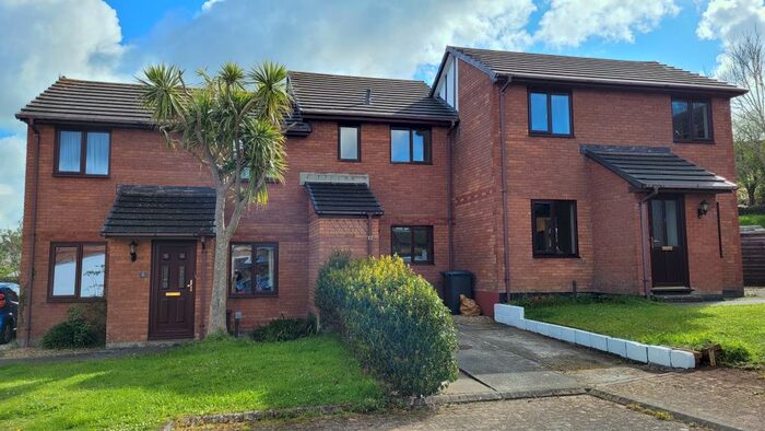 2 Bedroom House To Rent In Wadebridge, PL27