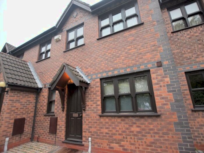 1 Bedroom Apartment To Rent In Elladene Park, Chorlton, M21