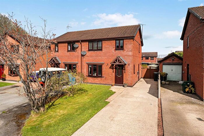 3 Bedroom Semi-Detached House For Sale In Westway, Penley., LL13