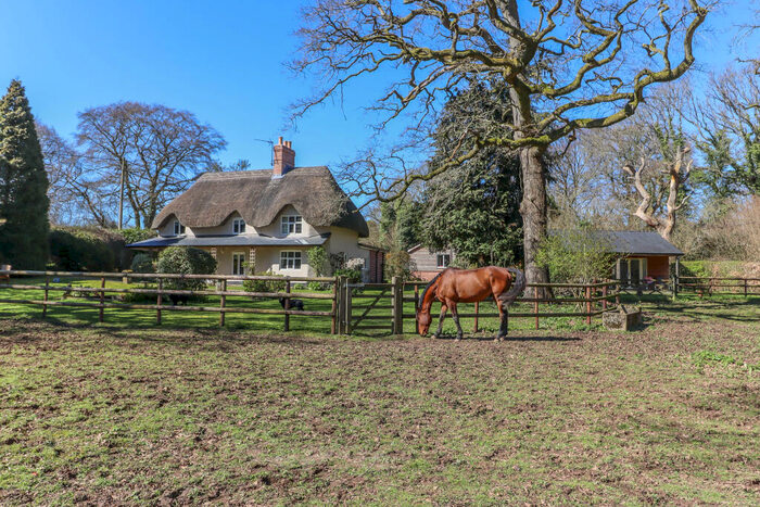 5 Bedroom Cottage For Sale In Winterslow, Salisbury, Wiltshire, SP5