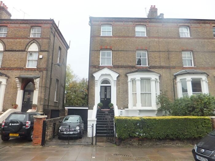 2 Bedroom Flat To Rent In Ashley Road, London, N19