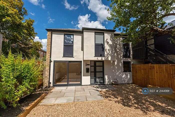2 Bedroom Detached House To Rent In Pemberton Place, Cambridge, CB2