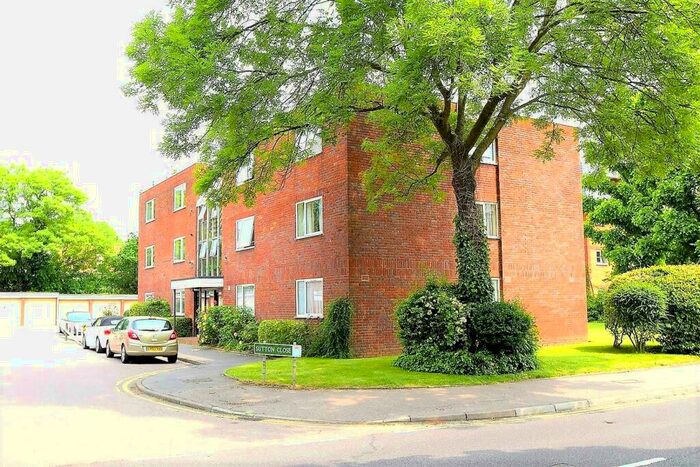 1 Bedroom Flat To Rent In Sutton Close, Beckenham, BR3