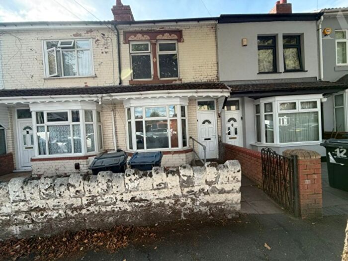 3 Bedroom Terraced House For Sale In Sandbourne Road, Ward End, Birmingham, West Midlands, B8