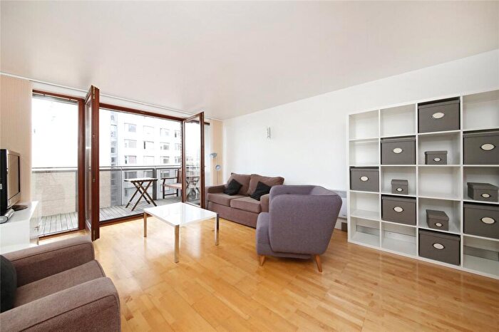 2 Bedroom Apartment To Rent In Assam Street, Aldgate, London, E1