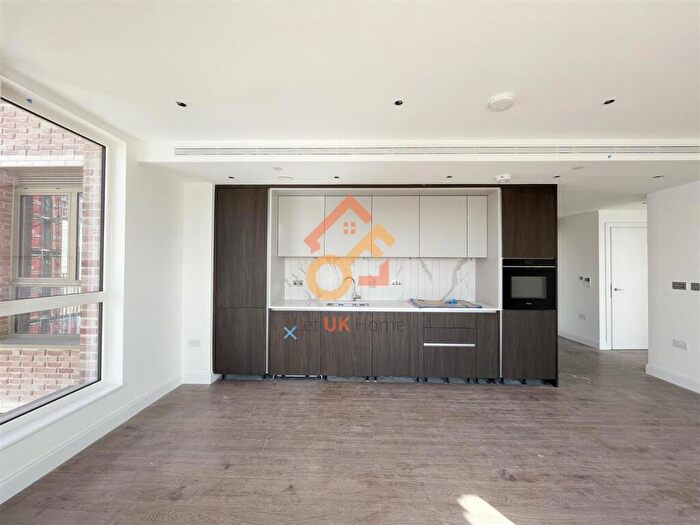 2 Bedroom Flat To Rent In Juniper Gardens, Gasholder Place, London, SE11