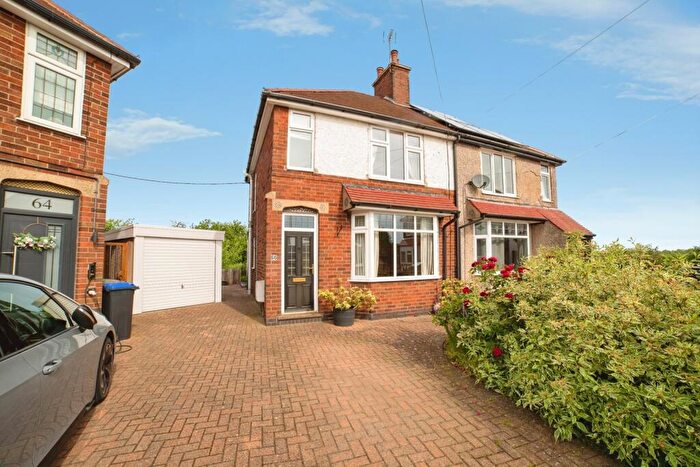 3 Bedroom Semi-Detached House For Sale In Carnarvon Grove, Sutton-in-Ashfield, Nottinghamshire, NG17