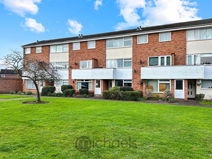 2 Bedroom Flat For Sale In Dawnford Court, Stanway, Colchester, CO3
