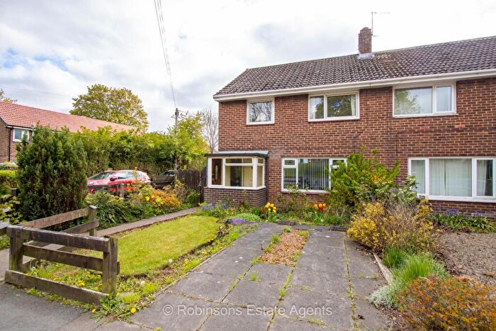 3 Bedroom Semi Detached House For Sale In Bek Road, Newton Hall, Durham, DH1
