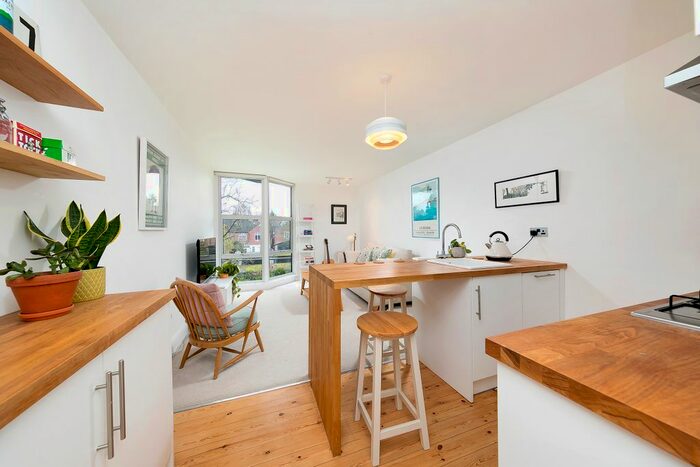 2 Bedroom Flat To Rent In Heston House, Wellesley Road, Chiswick, London, W4