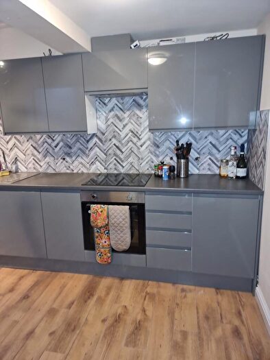 4 Bedroom House To Rent In Gloucester Road, Bristol, BS7