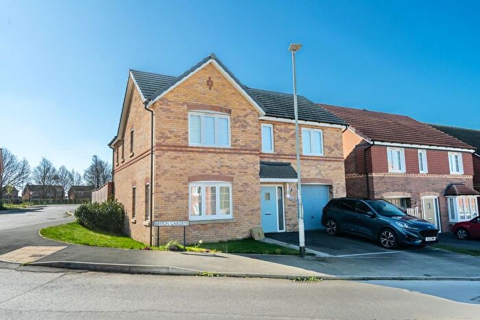 4 Bedroom Detached House For Sale In Ashton Gardens, Stamford Bridge, York, YO41