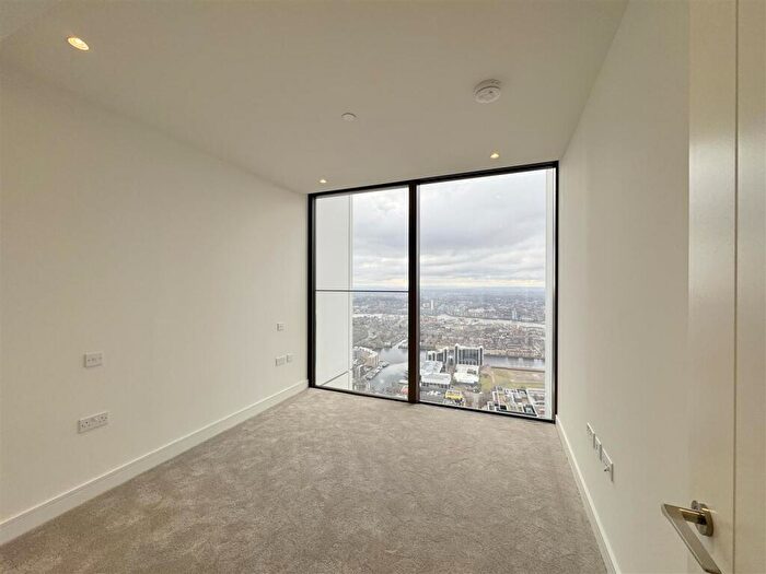 1 Bedroom Apartment To Rent In Harcourt Tower, South Quay Plaza, E14