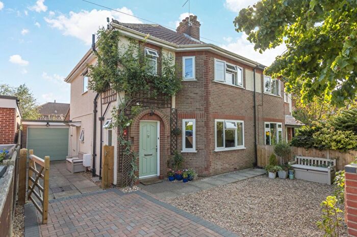 3 Bedroom Semi-Detached House For Sale In Brian Avenue, Norwich, NR1