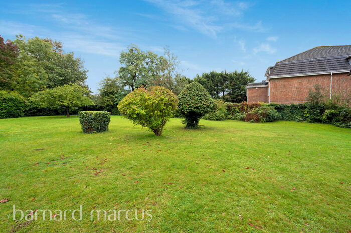 2 Bedroom House To Rent In Danehurst Court, Alexandra Road, Epsom, KT17