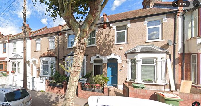 1 Bedroom Terraced House To Rent In Frinton Road, London, E6