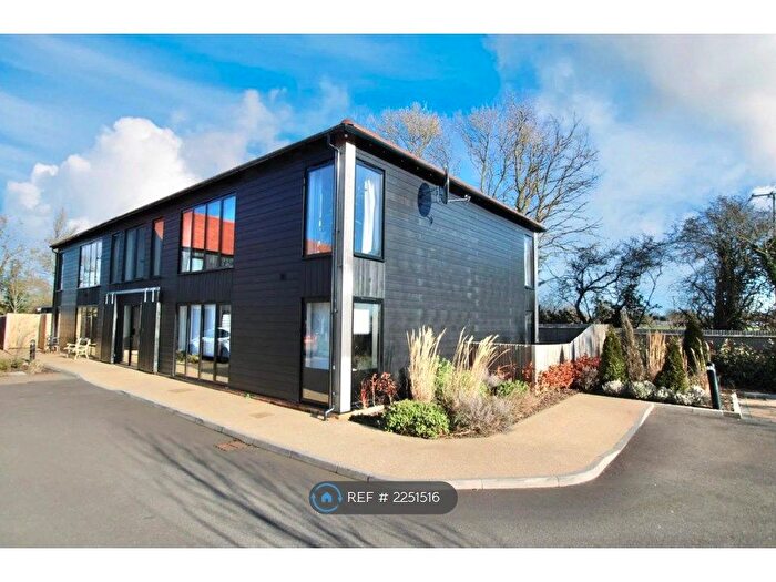 2 Bedroom Flat To Rent In Elmsted Barn, Stelling Minnis, Canterbury, CT4