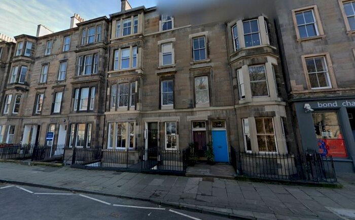 2 Bedroom Flat To Rent In East London Street, New Town, Edinburgh, EH7
