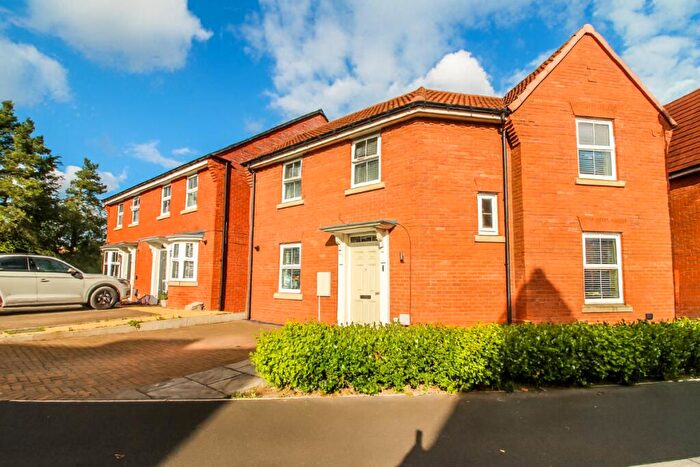 3 Bedroom Detached House For Sale In Wettonmill Close, Teal Farm, Washington, NE38