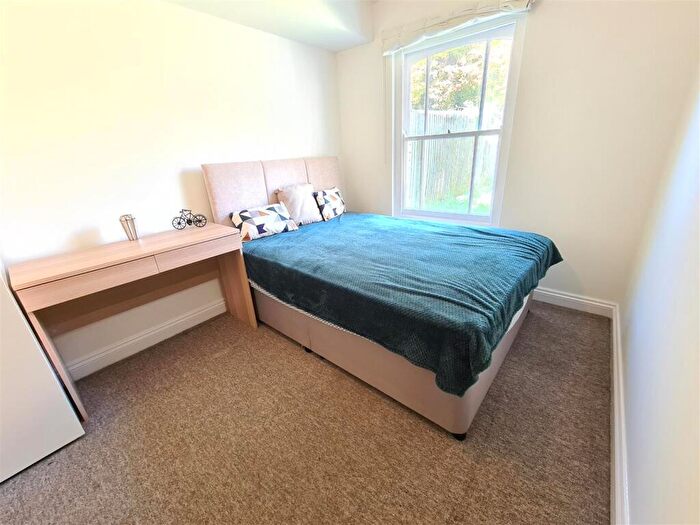 7 Bedroom House To Rent In Room, Pakenham Close, CB4