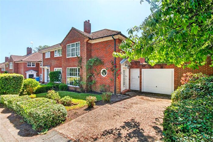 3 Bedroom Semi-Detached House For Sale In Westbrook Gardens, Bracknell, Berkshire, RG12