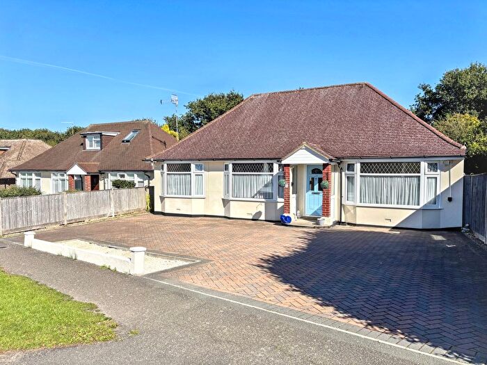 3 Bedroom Detached Bungalow For Sale In The Gorseway, Bexhill-On-Sea, TN39