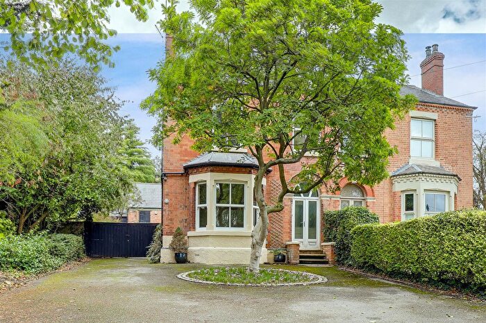 7 Bedroom Semi-detached House For Sale In Nottingham Road, Burton Joyce, Nottinghamshire, NG14
