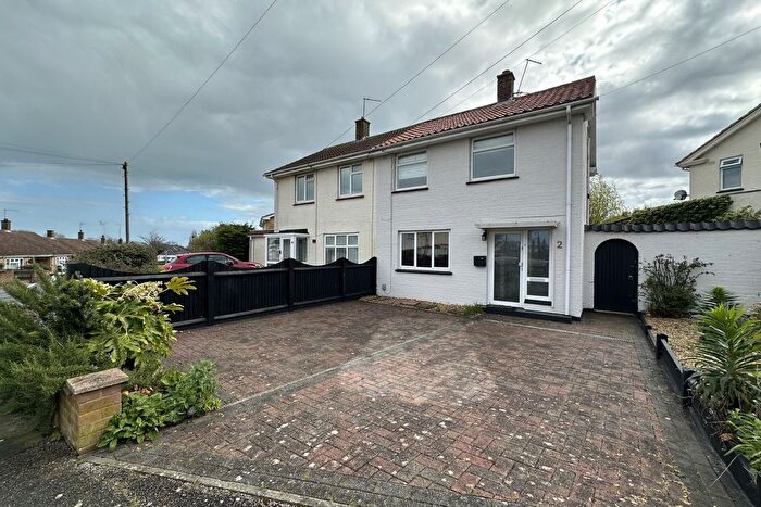 2 Bedroom Semi Detached House For Sale In Dorset Gardens, Walmer, CT14