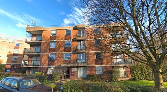 Studio To Rent In Verulam Court, Woolmead Avenue, London, NW9