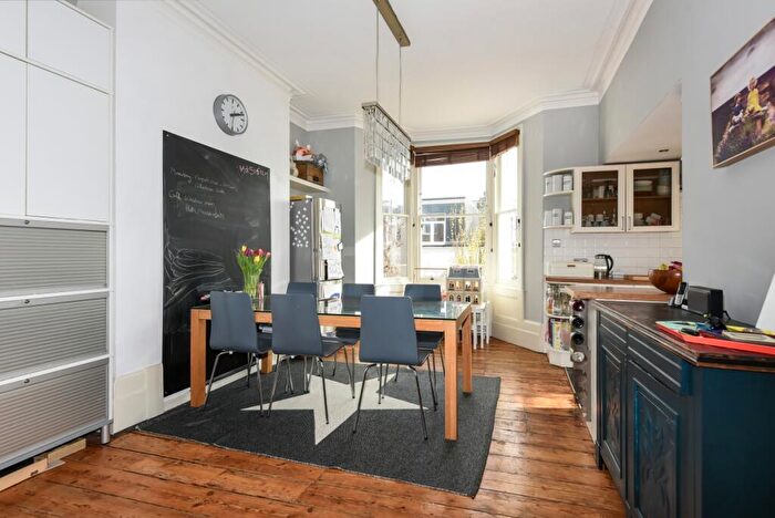 2 Bedroom Apartment To Rent In Anerley Grove Anerley, SE19