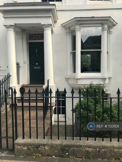 1 Bedroom Flat To Rent In Willes Road, Leamington Spa, CV32