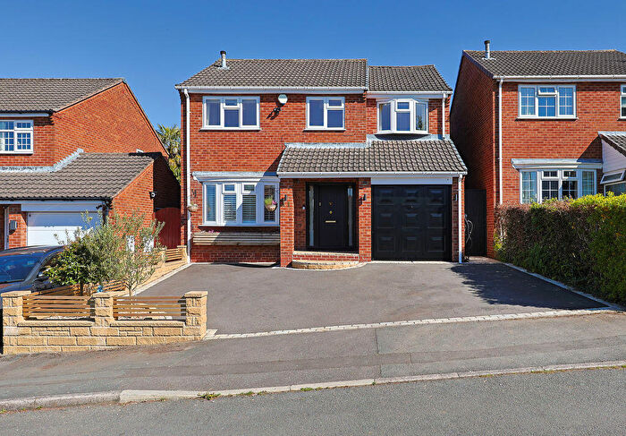 4 Bedroom Detached House For Sale In Bowland Drive, Walton, Chesterfield, S42