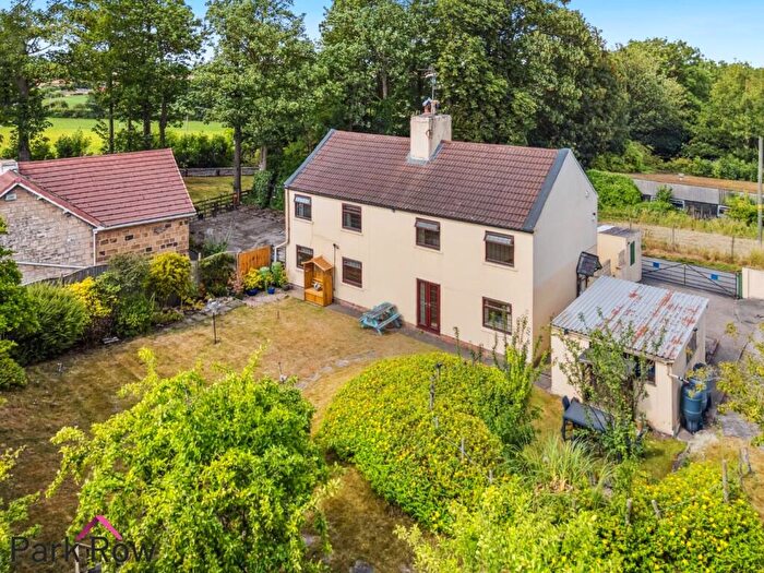 4 Bedroom Detached House For Sale In Great North Road, South Milford, Leeds, LS25