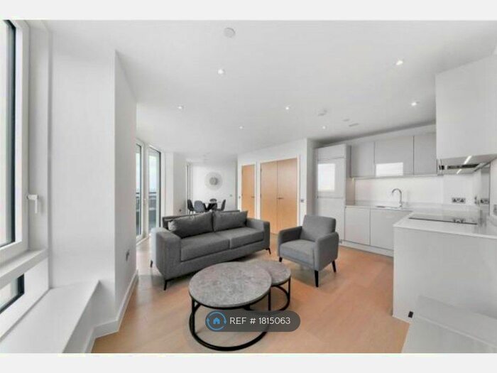 1 Bedroom Flat To Rent In Oculus House, Barking, IG11