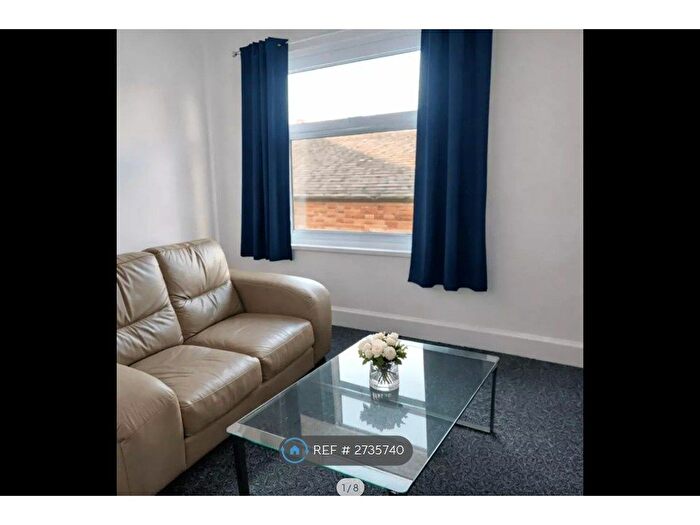 2 Bedroom Flat To Rent In Wellington Street, Luton, LU1