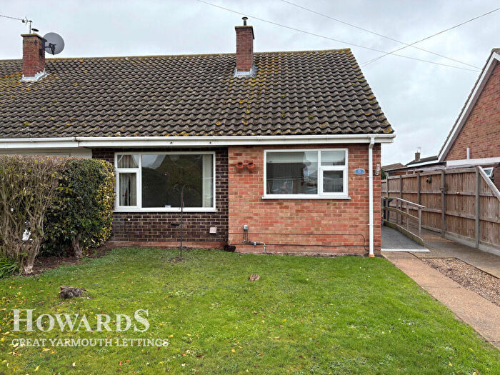 2 Bedroom Semi-Detached Bungalow To Rent In Hemsby, Great Yarmouth, NR29
