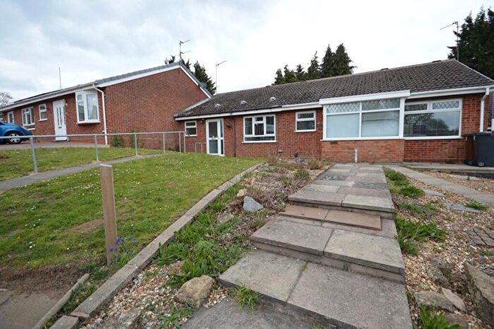 2 Bedroom Bungalow To Rent In Patrick Road, Corby, NN18